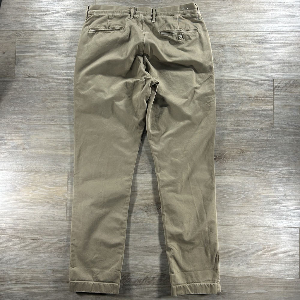 J.Crew 770 Straight Chinos Mens 33x32 Khaki Tan Broken In Cotton Pants - Picture 2 of 10